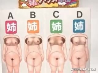 الآسيوية جذابون الحصول على الثدي squeezed في جنس مسابقة